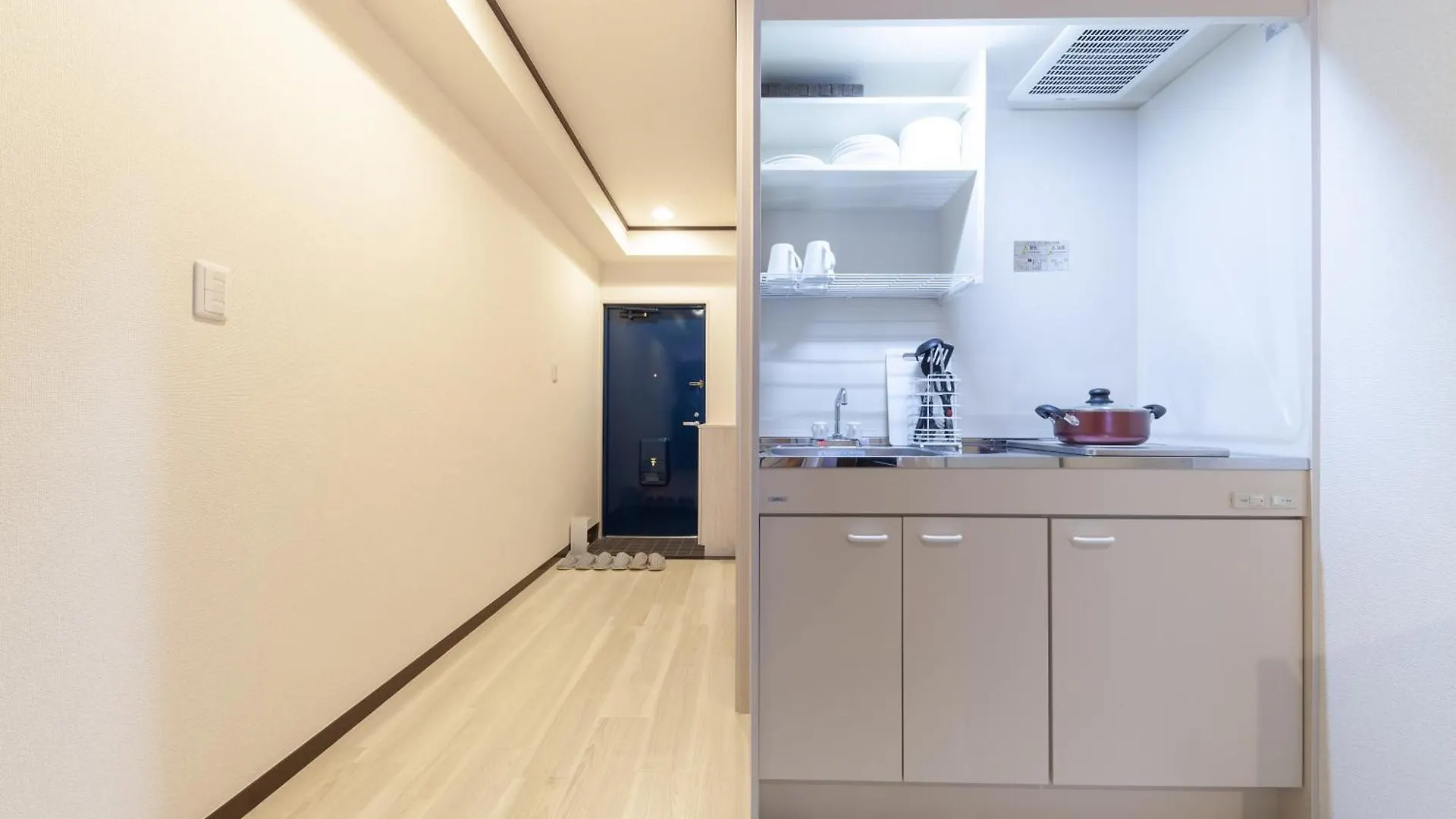 Apartamento Chez Moi Royale シェモワロワイヤル Tokio 0*,